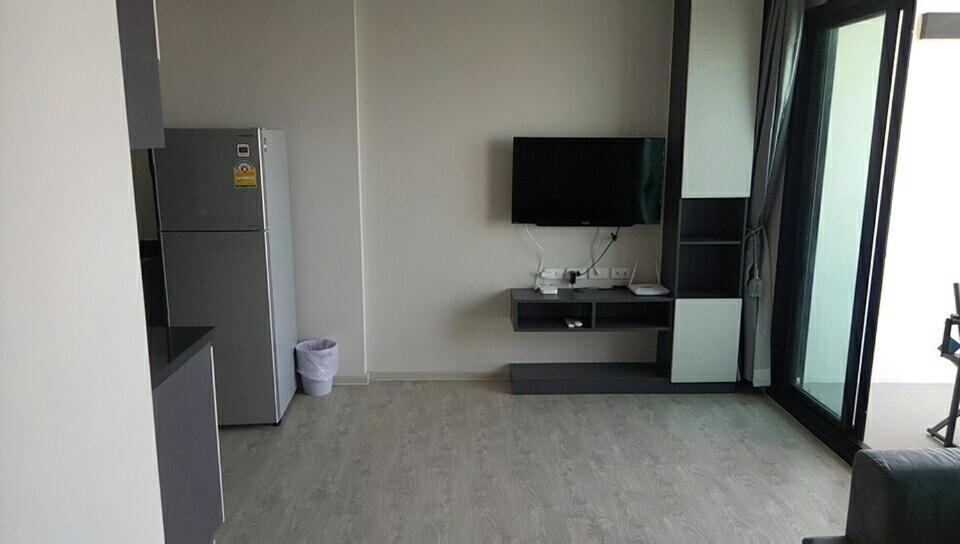 Appartamento The Base Pattaya By Feng Esterno foto