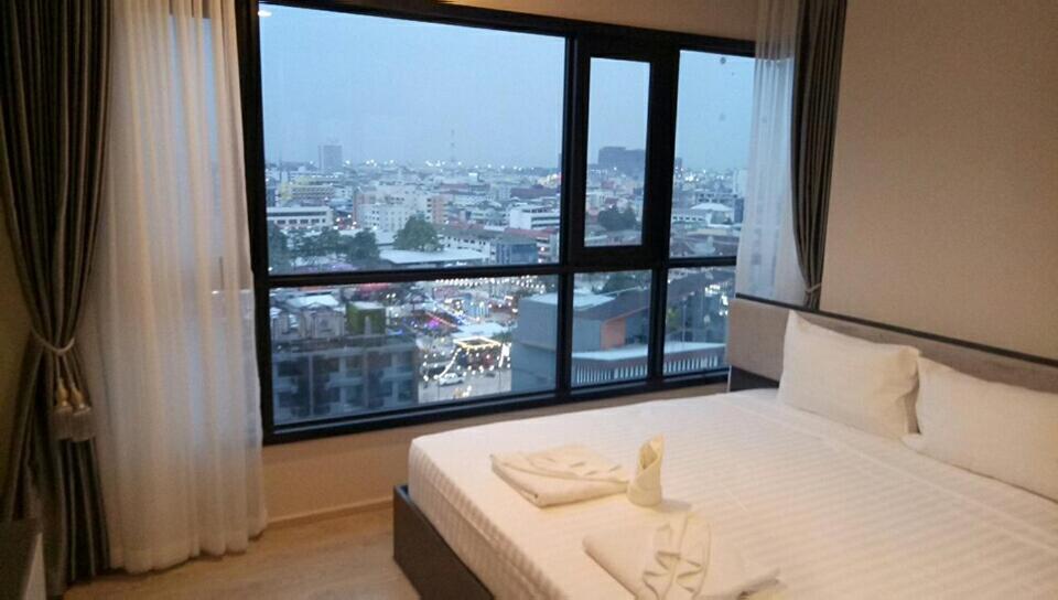 Appartamento The Base Pattaya By Feng Esterno foto