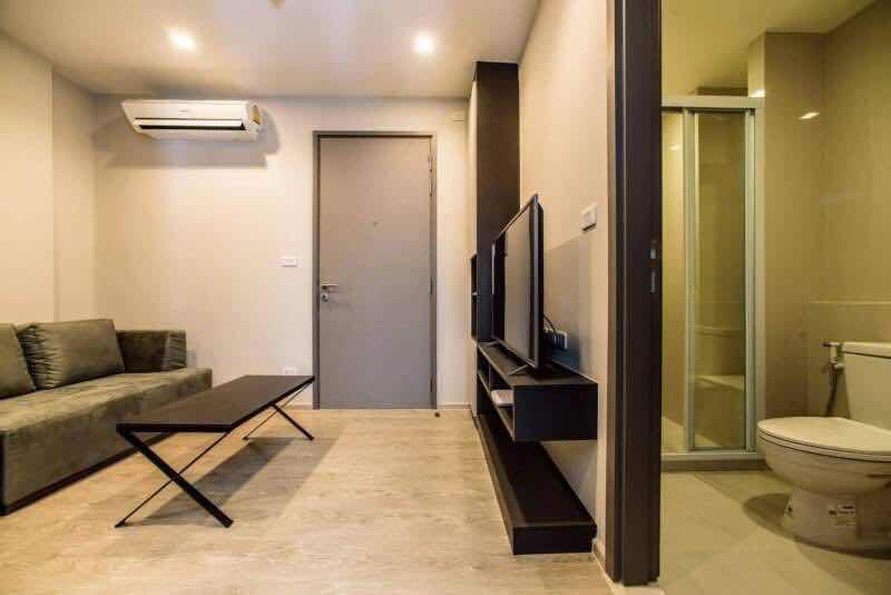 Appartamento The Base Pattaya By Feng Esterno foto